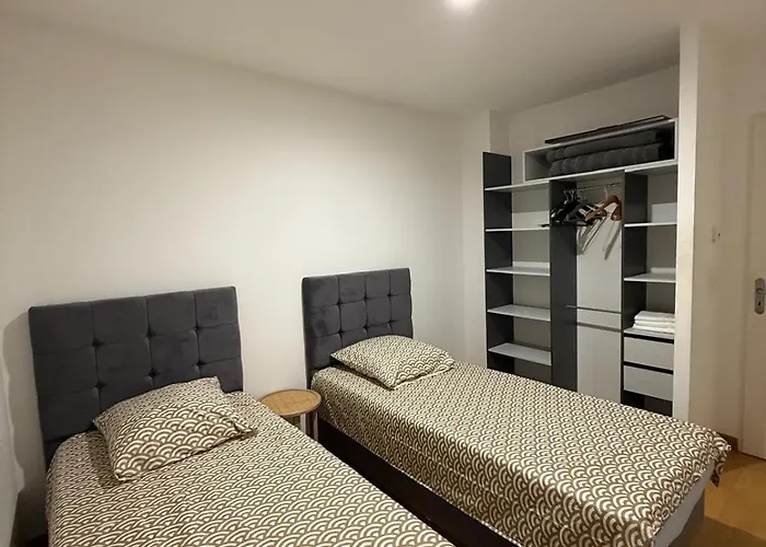 Maison 4 Chambres, Piscine Et 2 Places Parkings Prives Fermes Tatil Evi *
